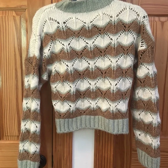 Zara Brown and Cream Crew Neck Sweater with Zigzag Pattern - Picture 6 of 7